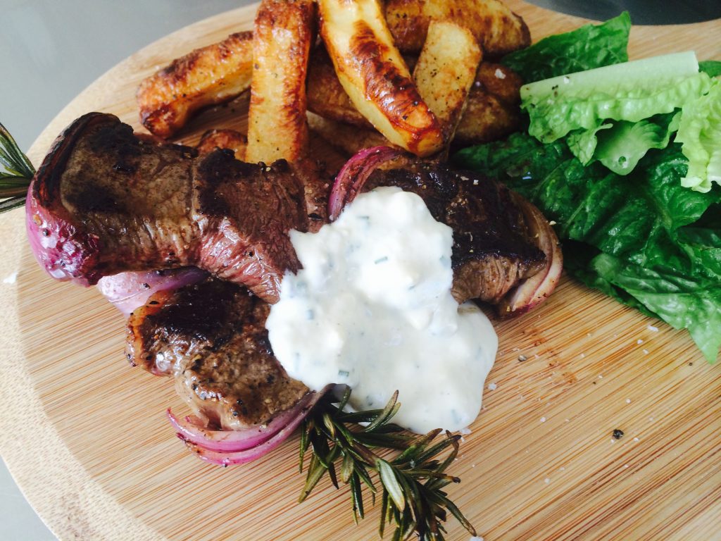 Steak Kebabs w Blue Cheese & Horseradish Sauce & Chunky Seasoned Chips
